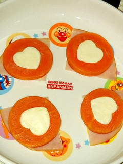 お弁当にも♪型抜き人参のカナッペ風-レシピのメイン写真