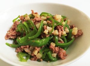 ピーマンのコンビーフハッシュ炒め-レシピのメイン写真