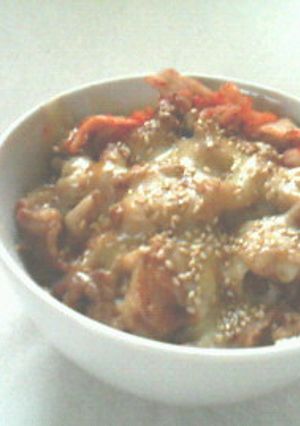 スピードひとり昼ご飯★キム焼き肉チーズ飯-レシピのメイン写真