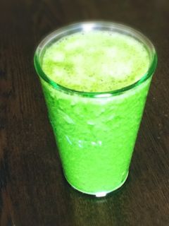 小松菜とバナナだけのグリーンスムージー-レシピのメイン写真