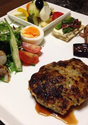 糖質制限　鶏とバジルエスニックハンバーグ-レシピのメイン写真