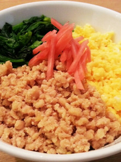 しっと~り鶏そぼろ丼☆-レシピのメイン写真