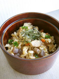 キンピラゴボウと鶏肉の炊き込みご飯*-レシピのメイン写真