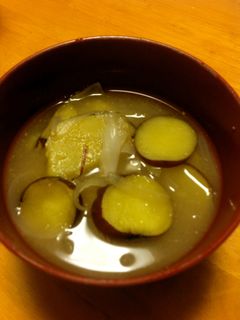 薩摩芋の甘いお味噌汁-レシピのメイン写真