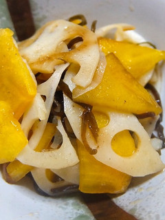 柿と蓮根の塩昆布和え-レシピのメイン写真