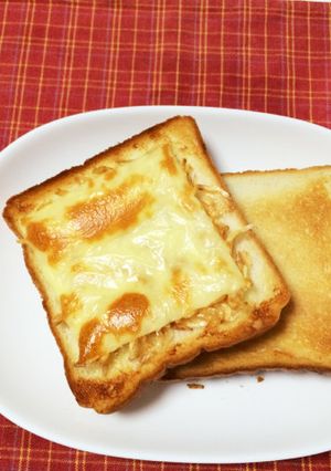 エビチーズトースト-レシピのメイン写真