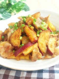 てり甘♪さつまいもと豚肉のバター醤油炒め-レシピのメイン写真