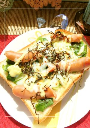 白葱の青いﾄｺとウィンナーのトースト-レシピのメイン写真