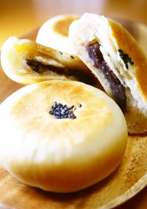 栗入り粒あんお焼きパン（ソフトフランス）-レシピのメイン写真