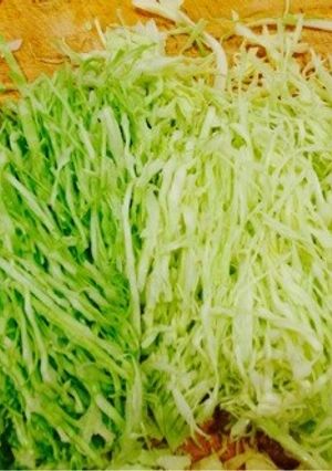 目からウロコ！簡単綺麗なキャベツの千切り-レシピのメイン写真