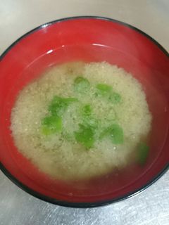 超簡単!とろろ味噌汁-レシピのメイン写真