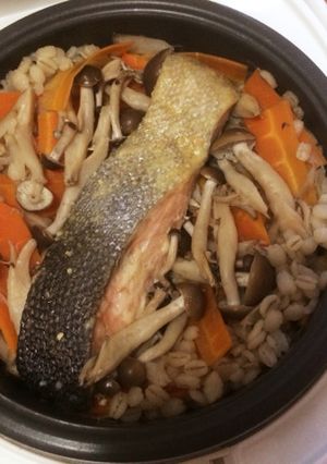 簡単＊鮭ときのこの炊き込みご飯-レシピのメイン写真