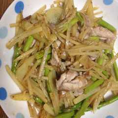 ジャガイモと豚肉の炒め物☻-レシピのメイン写真