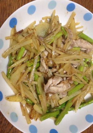 ジャガイモと豚肉の炒め物☻-レシピのメイン写真