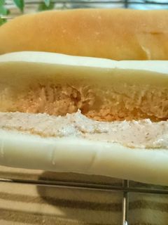 パンに☆栗の渋皮煮のミルククリーム★-レシピのメイン写真