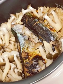 炊飯器☆秋刀魚炊き込みごはん!-レシピのメイン写真