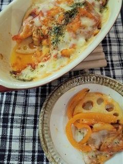 レンコンとパプリカのトマトチーズ焼き-レシピのメイン写真