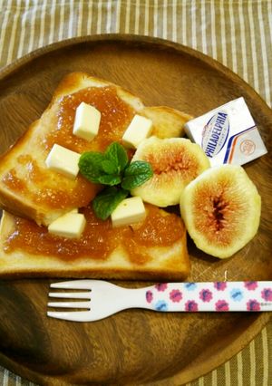 いちじく！クリチー＆ジャムトースト♪-レシピのメイン写真
