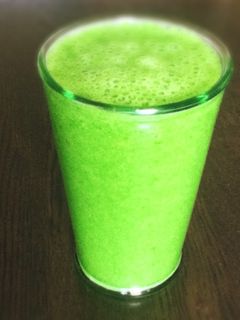 ほうれん草 ぶどう プラムのスムージー-レシピのメイン写真