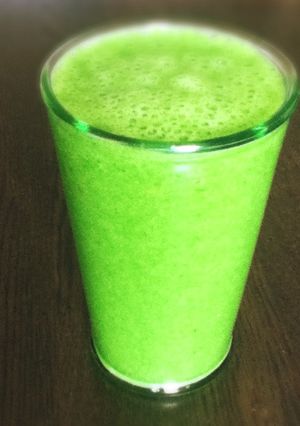 ほうれん草 ぶどう プラムのスムージー-レシピのメイン写真