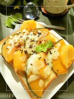 柿とかぼちゃの蜂蜜チーズトースト-レシピのメイン写真