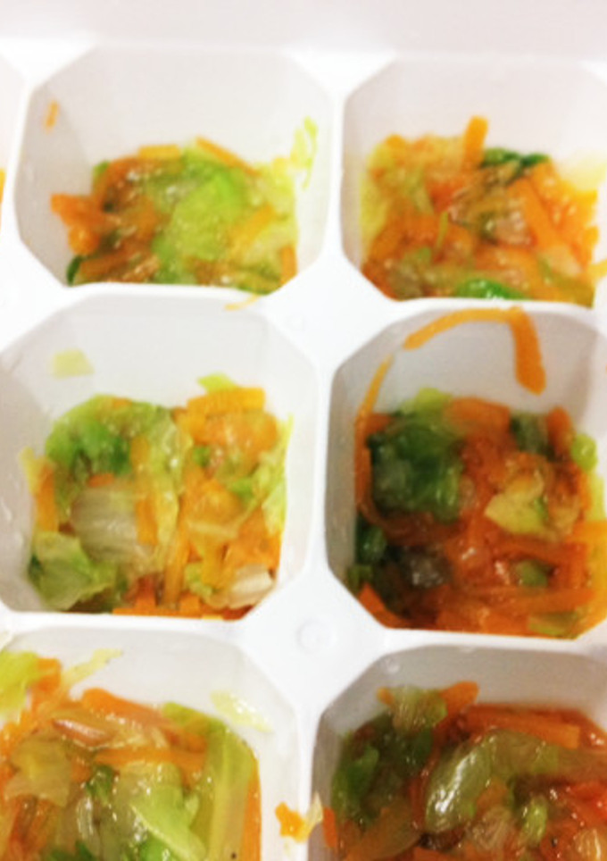 離乳食 中期 〜白菜と人参〜-レシピのメイン写真