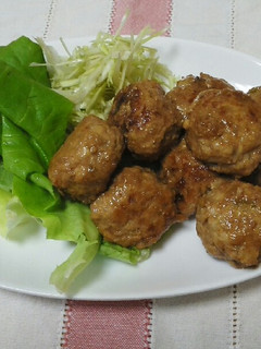 鶏と豚のハーフ&ハーフ肉だんご 照焼味-レシピのメイン写真