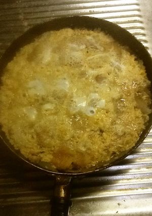 玉ねぎたっぷりの煮カツ！-レシピのメイン写真