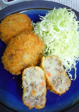 ホクホク美味し〜い♥︎肉じゃがコロッケ-レシピのメイン写真