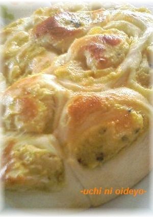 手捏ねパン♪スイートポテトなちぎりパン-レシピのメイン写真