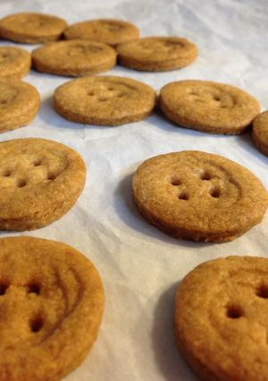 パン用粉で☆じんわりウマイ型抜きクッキー-レシピのメイン写真