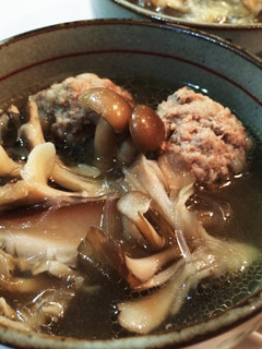 豚挽肉だんごときのこ色々スープ-レシピのメイン写真