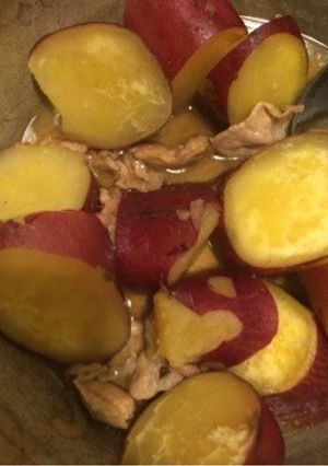 旦那様絶賛!さつまいもと豚肉のはちみつ煮-レシピのメイン写真