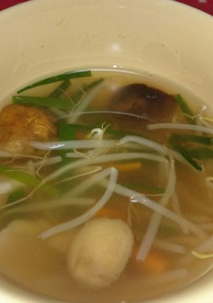 モヤシと椎茸の鶏ガラスープ-レシピのメイン写真
