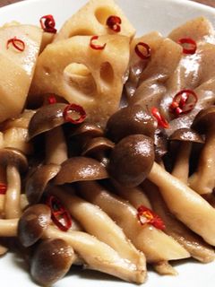 れんこんとしめじコンニャクの甘辛煮-レシピのメイン写真