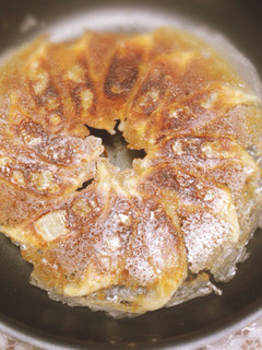 羽根つき餃子~!簡単に焼こう(^^)-レシピのメイン写真