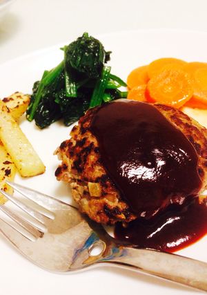 夕飯に♡簡単ジューシーハンバーグ-レシピのメイン写真