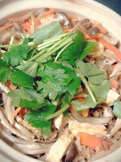一人用土鍋で炊く☆鶏ごぼう炊き込みご飯-レシピのメイン写真