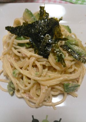 梅とアボカドのパスタ-レシピのメイン写真