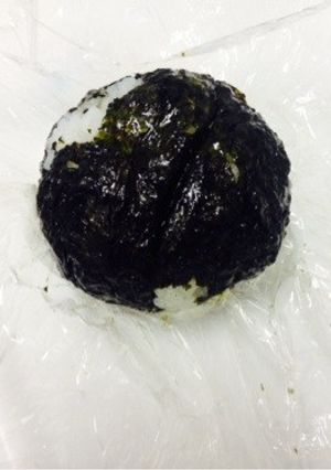 爆弾おにぎり( •̀ .̫ •́ )☆-レシピのメイン写真