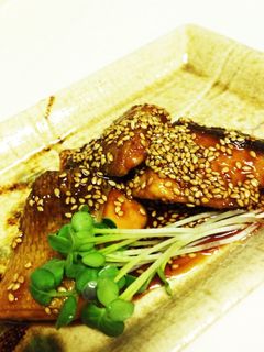 簡単*鮭のごま照り焼き*-レシピのメイン写真