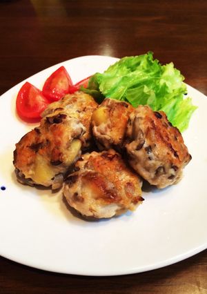 〜秋の味覚たっぷり〜鶏挽肉のハンバーグ-レシピのメイン写真