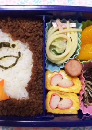 妖怪ウォッチ！ウィスパーそぼろごはん弁当-レシピのメイン写真