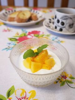 柿にヨーグルト蜂蜜シナモン-レシピのメイン写真