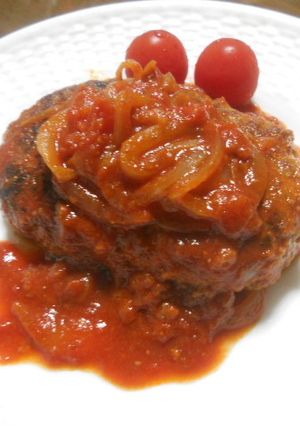 トマトソースで煮込み蓮根ハンバーグ♪-レシピのメイン写真