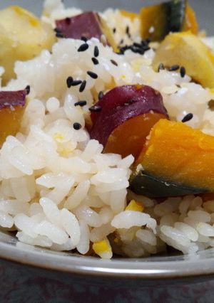 ほっこり3兄弟！芋・栗・南瓜の炊き込ご飯-レシピのメイン写真