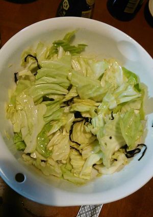 料理初心者に捧ぐ!絶品塩キャベツ-レシピのメイン写真