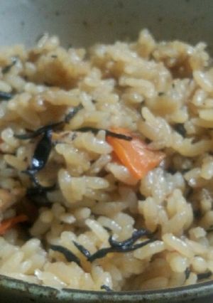 田舎のお婆ちゃんの甘い炊き込み御飯-レシピのメイン写真
