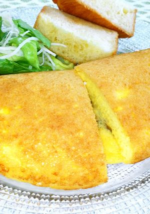 ふわっ♪きのこ・ベーコンのスフレオムレツ-レシピのメイン写真