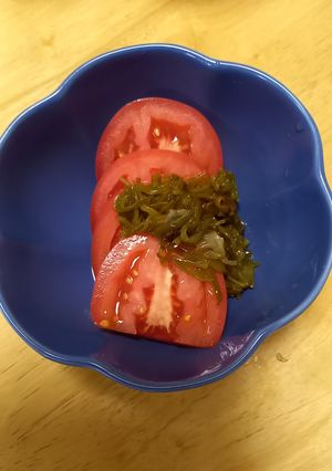 冷やしトマトと、めかぶ❗-レシピのメイン写真